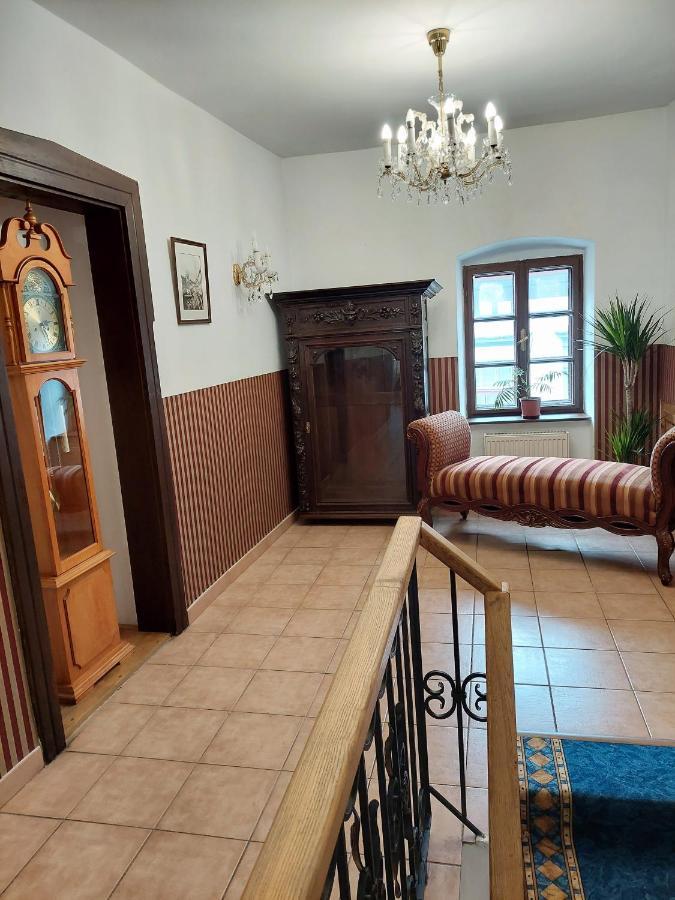 Hotel Salamander - Garni Banská Štiavnica المظهر الخارجي الصورة