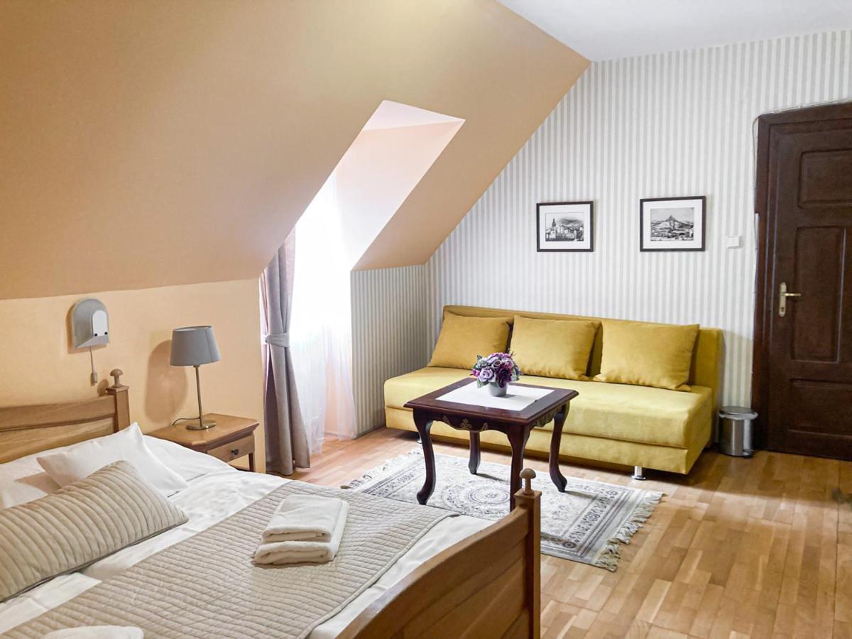 Hotel Salamander - Garni Banská Štiavnica المظهر الخارجي الصورة